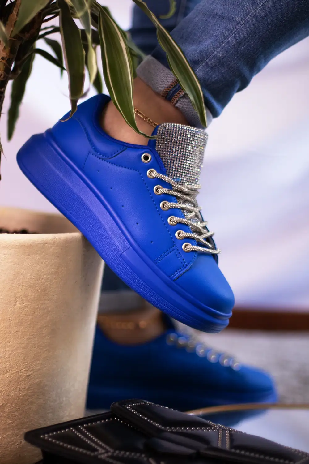 SIA 02 | BLUE