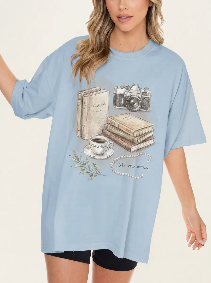 Women's Book Lover Vintage Camera Coffee Printed T-shirt