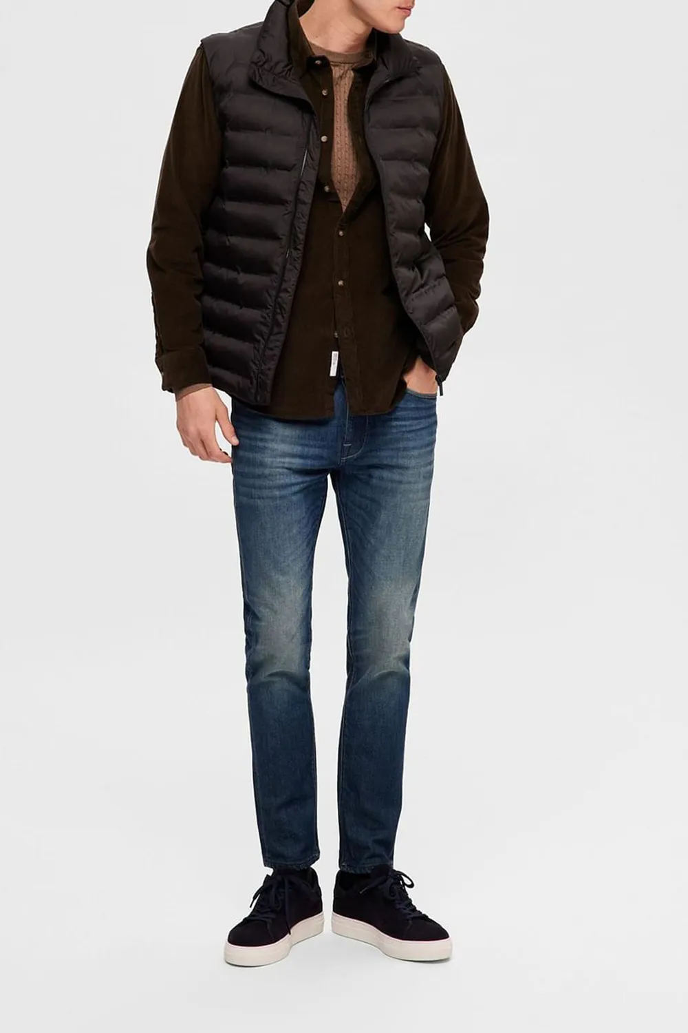 Blue Mid Rise Washed Slim Fit JEANS