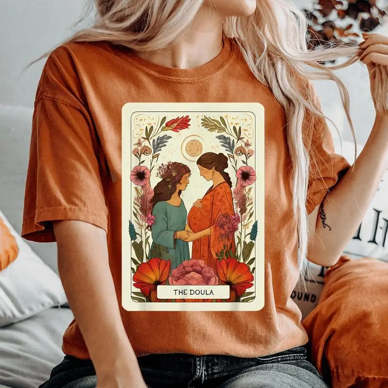 Boho Floral Tarot Card Doula Midwife Birth Worker L&D Nurse Women's Oversized Comfort T-Shirt