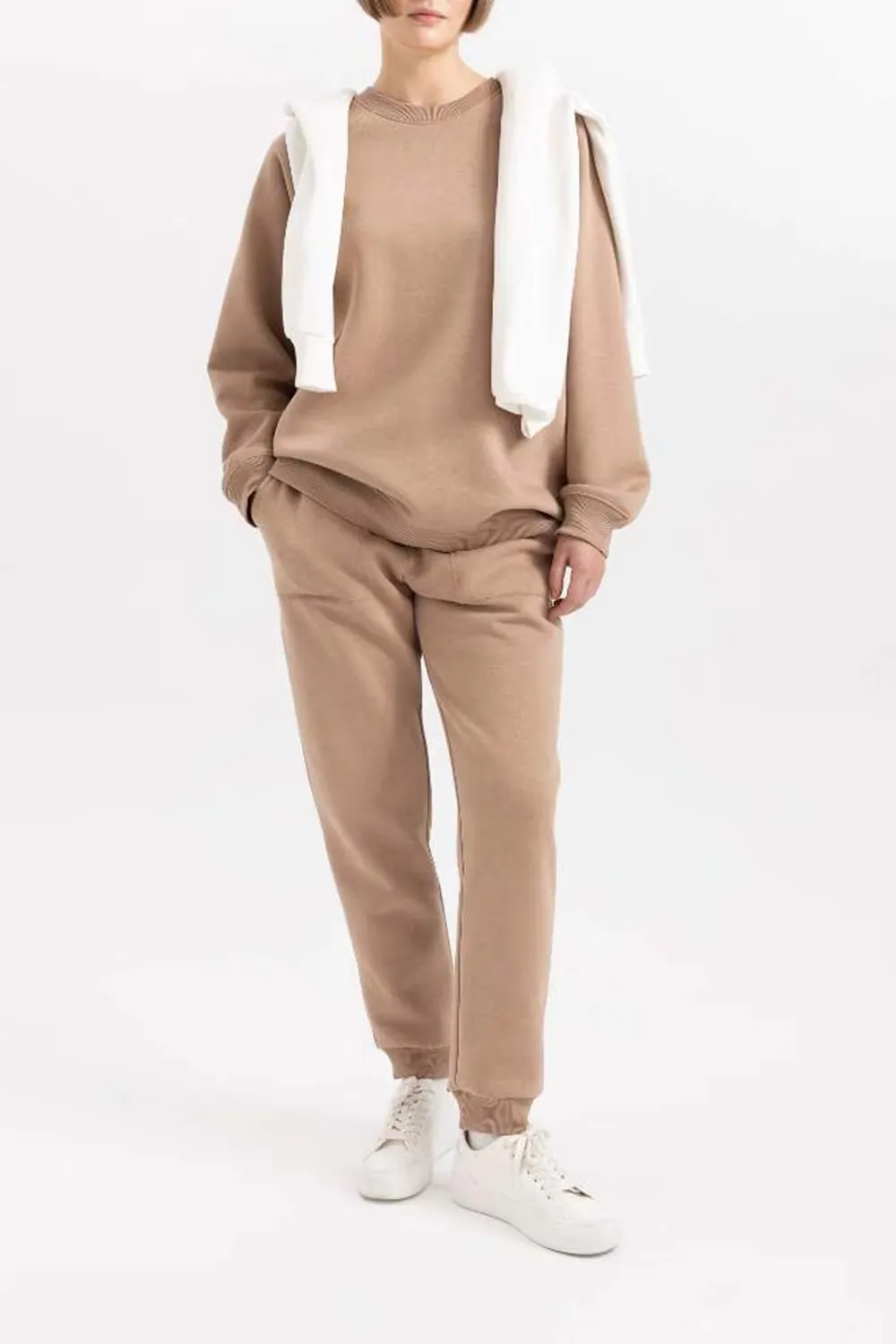 Slim Fit Solid Color Trousers