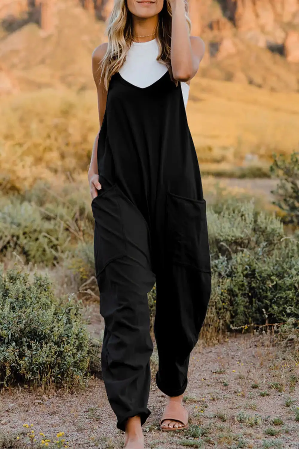 V Neck Sleeveless Pocket Jumpsuit