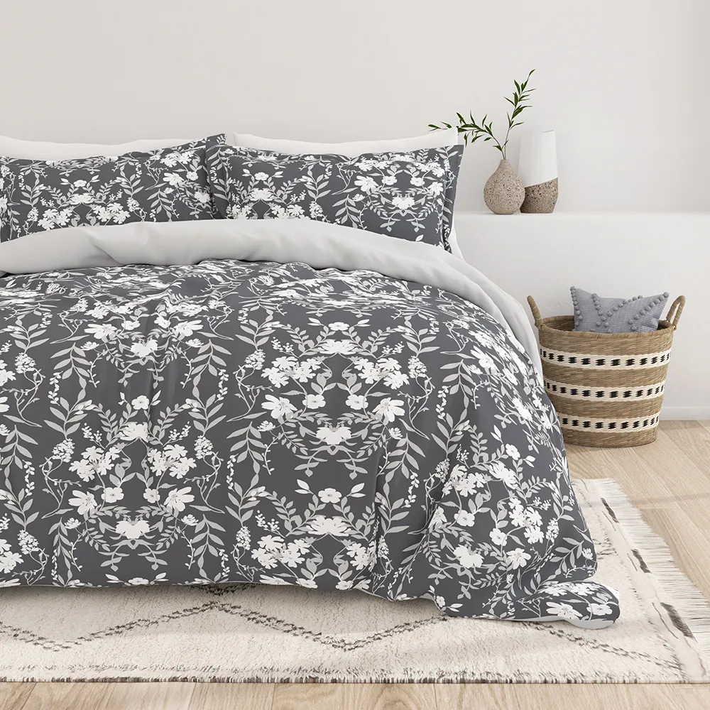 Secret Garden Pattern Reversible Duvet Cover Set