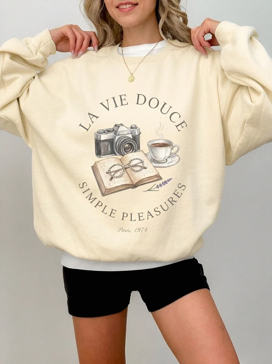 Women's Simple Pleasures Camera Book Coffee Printed Sweatshirt