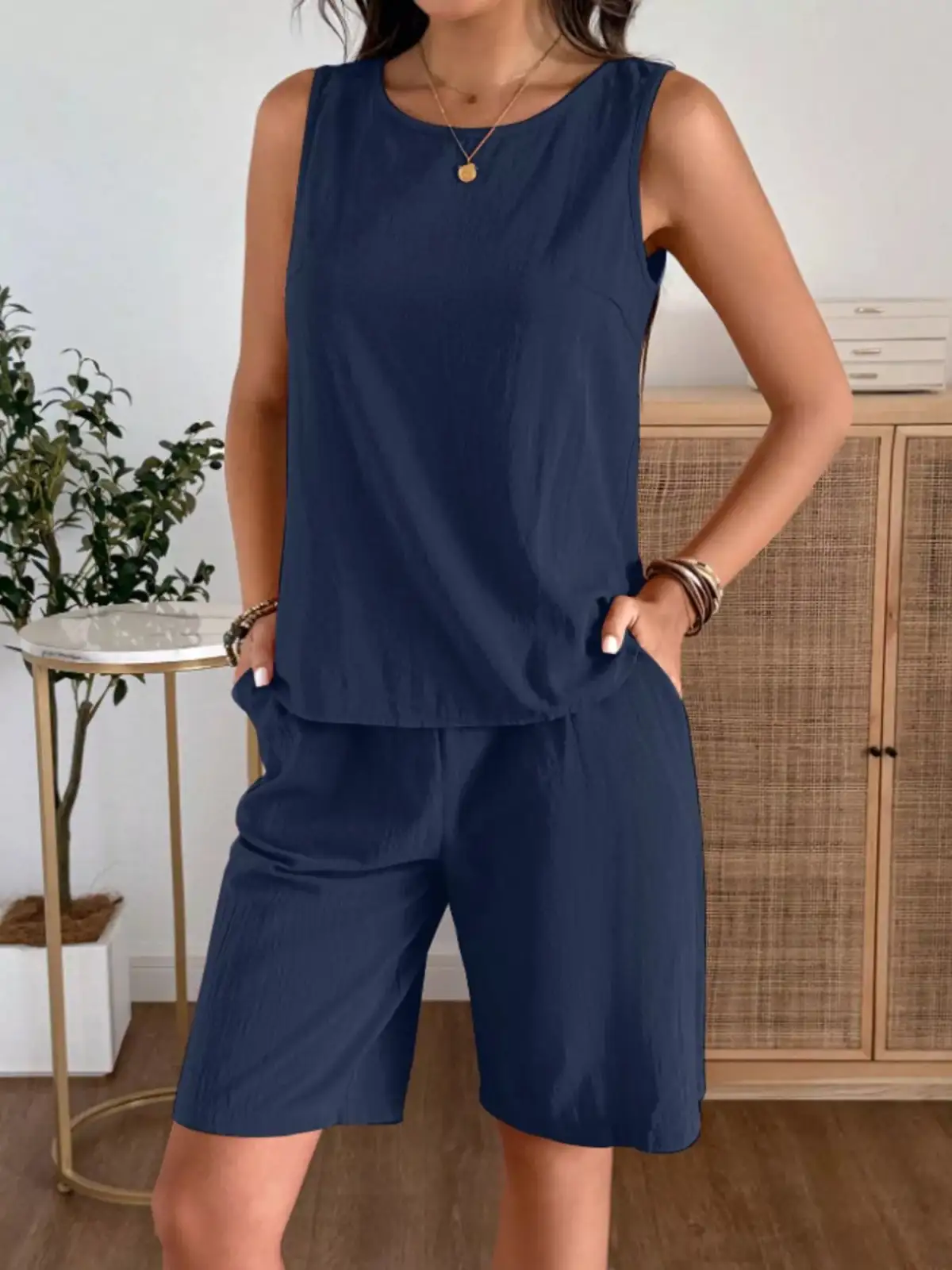 Round-Neck Shorts Matching Set