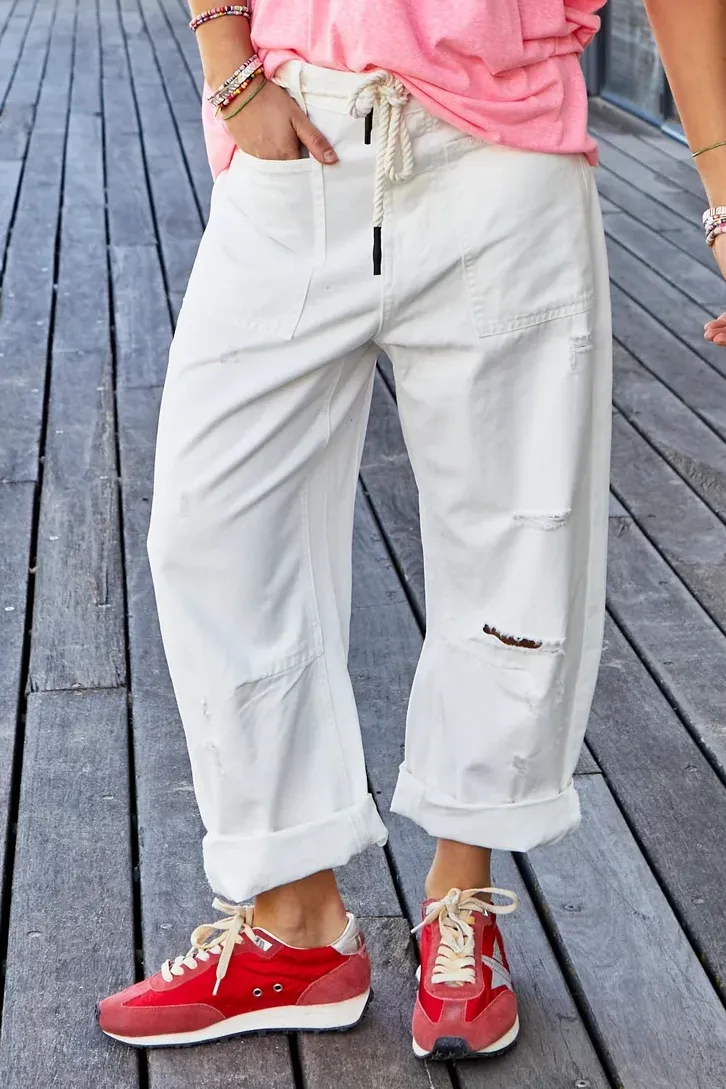 Distressed Carpenter Jeans In