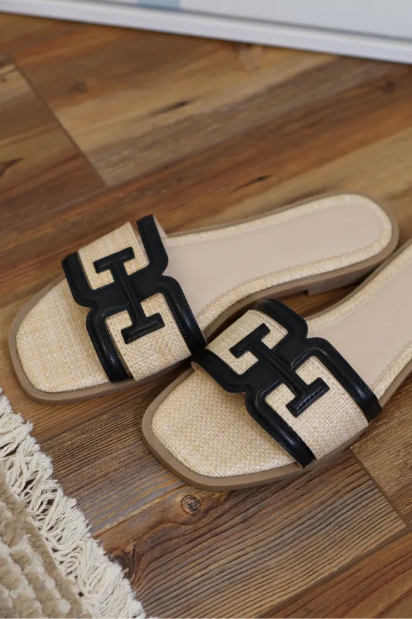Contrast Detail Woven Ballet Flats