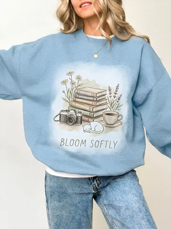 Women's Book Lover Cat Camera Floral Printed Sweatshirt