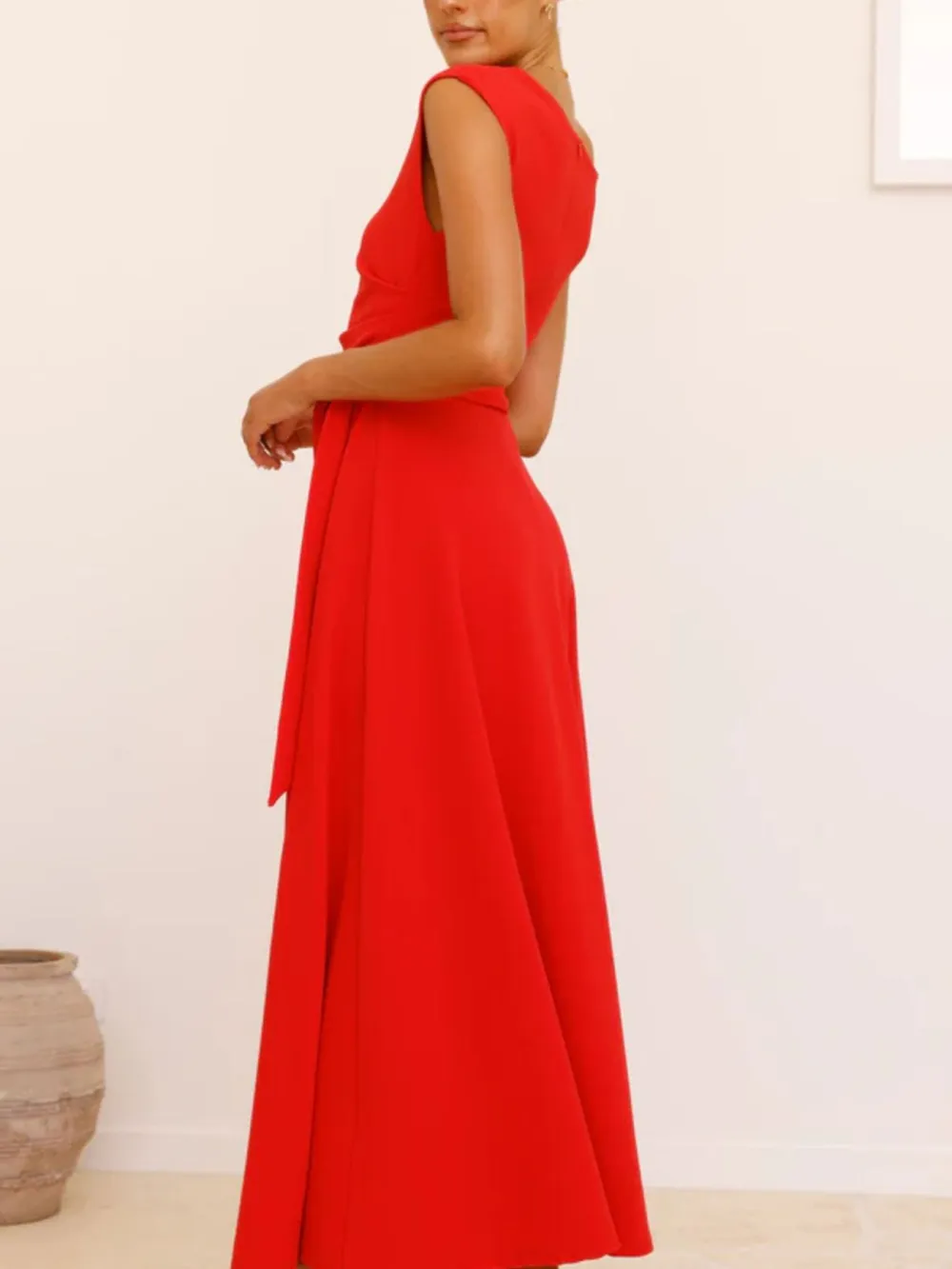 Single Shoulder Tie Waist Maxi Dress