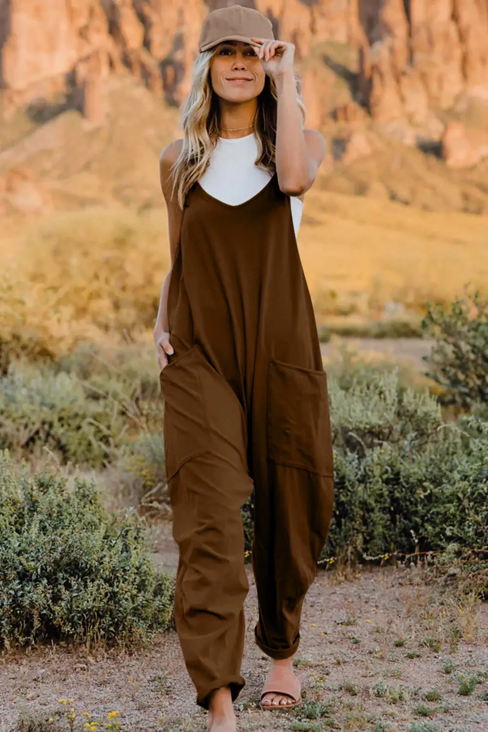 V Neck Sleeveless Pocket Jumpsuit