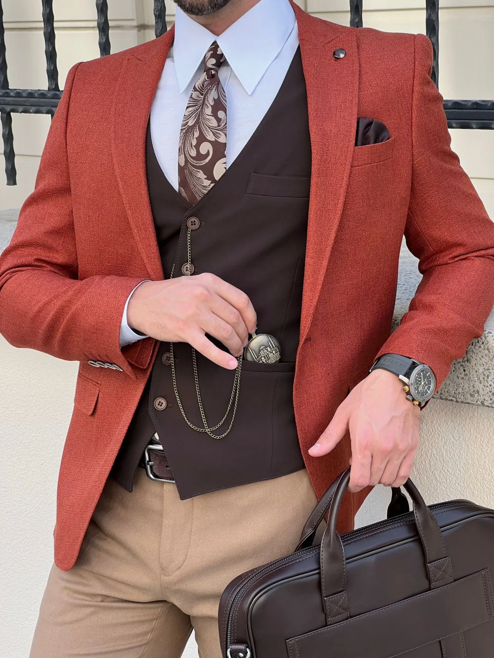 Slim Fit High Quality Pointed Collar Tile Blazer
