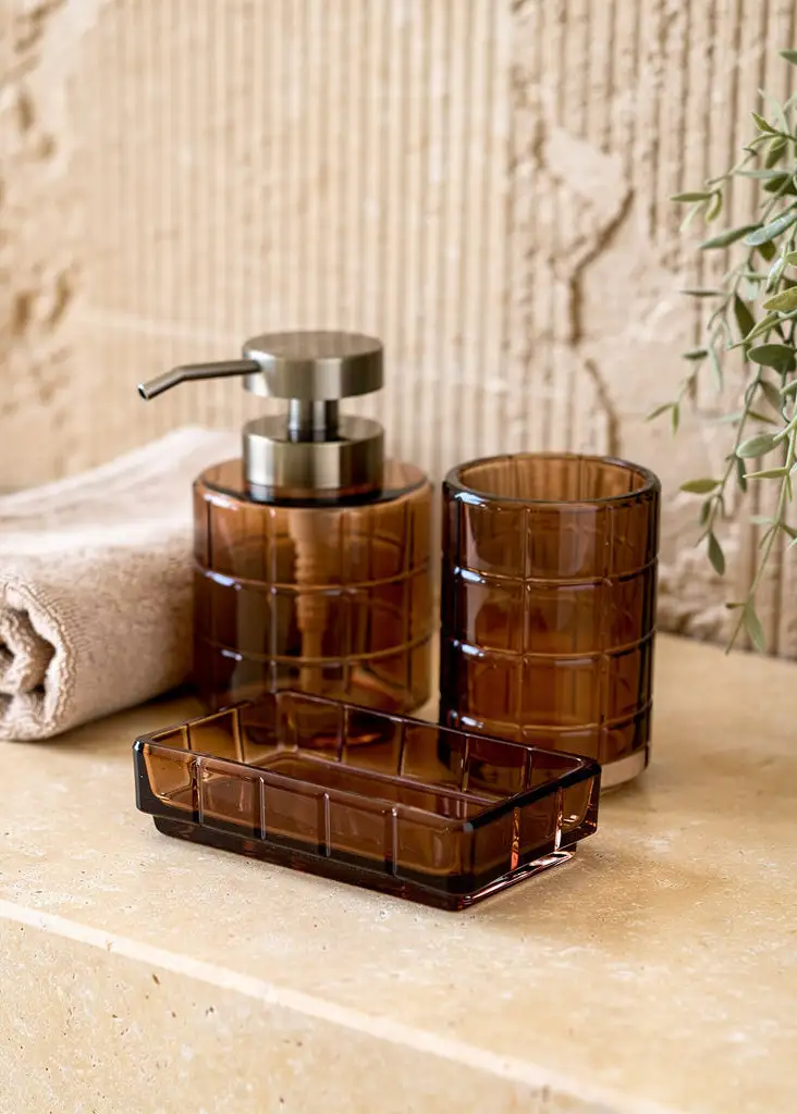 Cube Bathroom Set Amber Of