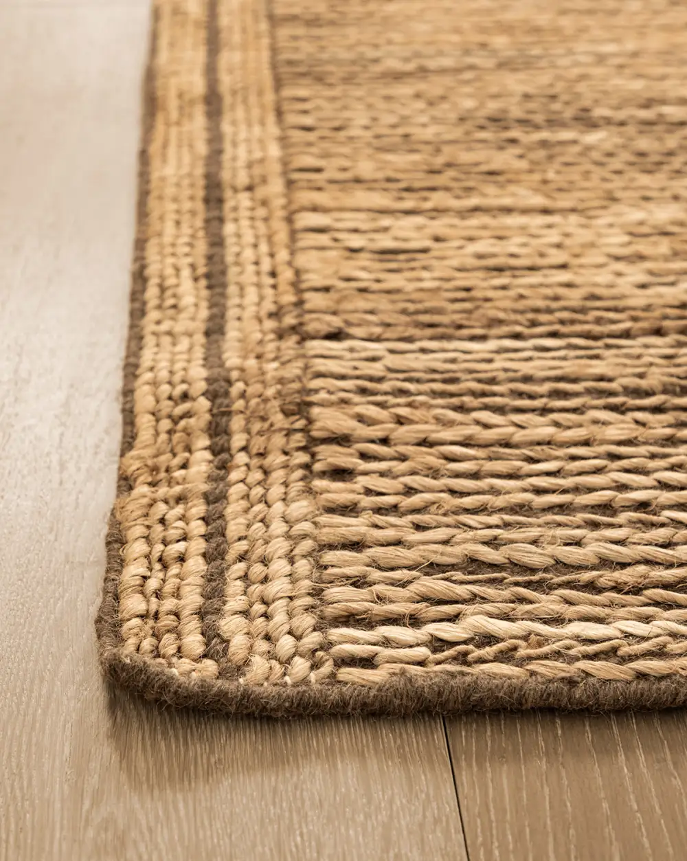 Durable-Weave Handwoven Jute Area Rug