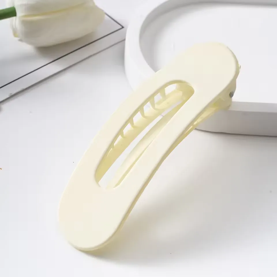 Minimalist Neutral Tone Oval Hair Clip