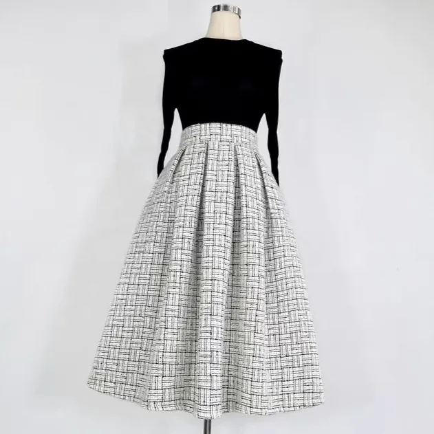 Laidback Casual Everyday Casual Wool Skirt