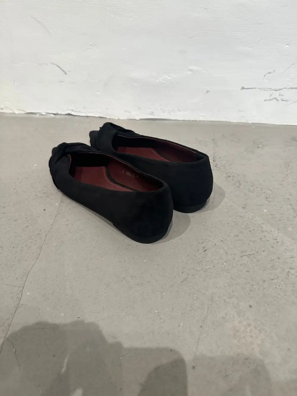 Subtle Faux Leather Everyday Flats