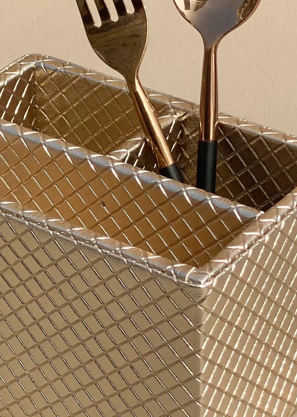 Braided Gold Cutlery Holder