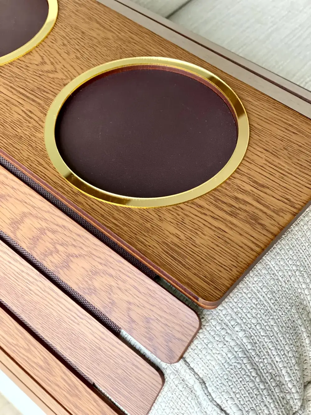 Elm Aura Armrest Tray