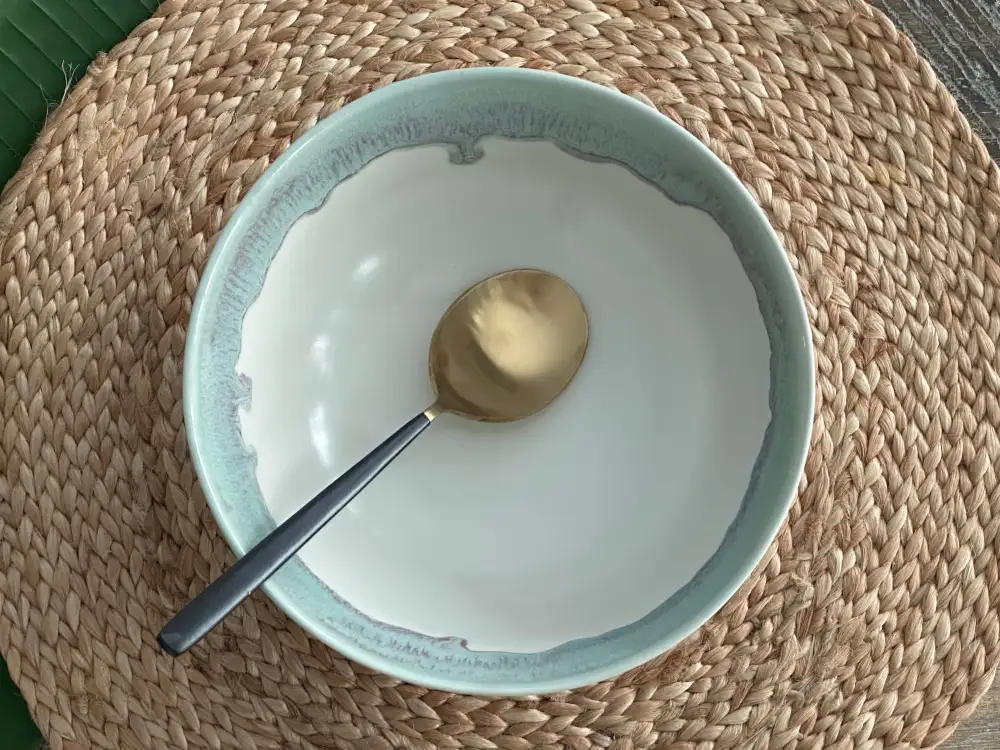 Smooth Rounded Table Dining Bowl