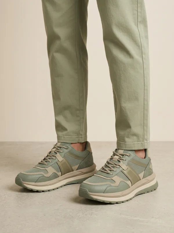 Unisex Minimalist Mesh Print Sneakers