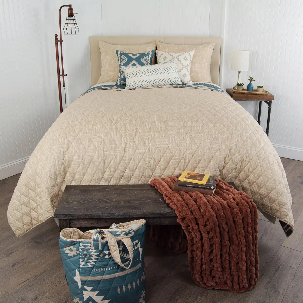 Everyday Quilted Geometric Quilt Set