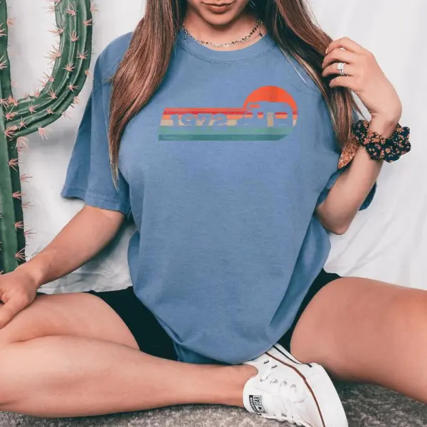 RV-Pilot Camping-Camper Vintage 1972 Birthday Motorhome RV Women's Oversized Comfort Colors T-Shirt