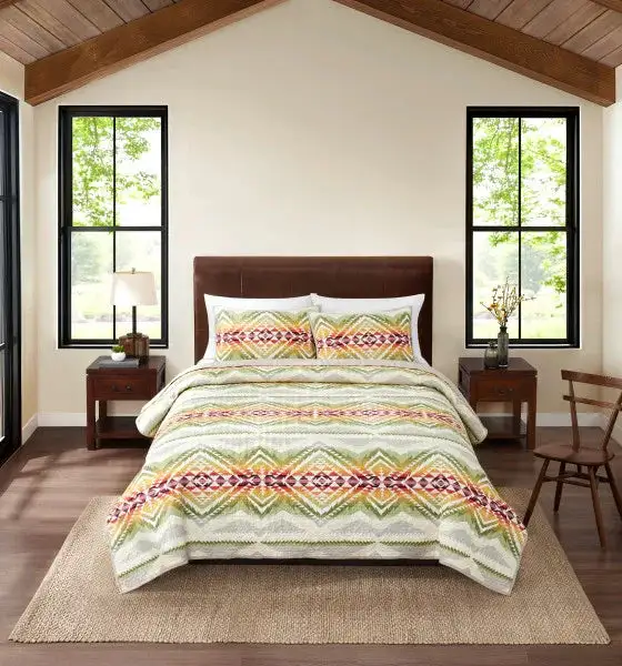 Quilted Floral Quilt Set