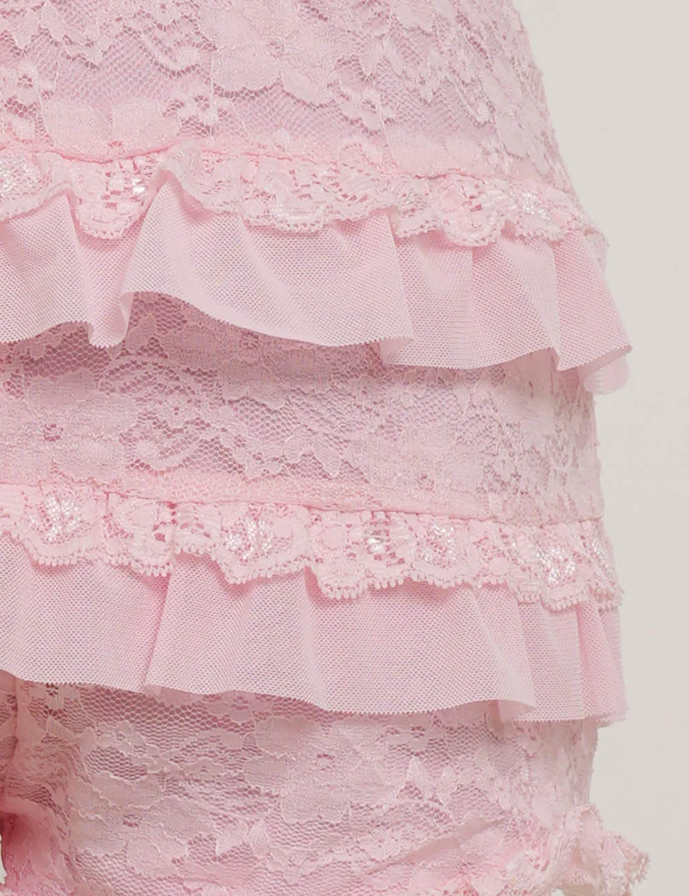 Elastic Waist Tiered Ruffle Lace Trim Shorts