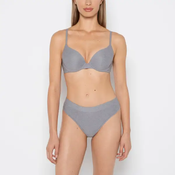 Essential Smooth Comfort Lightly Lined Demi Bra
