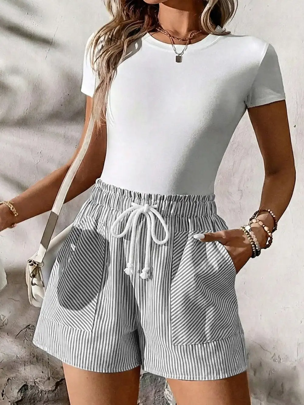 Elastic Waist Drawstring Waist Shorts