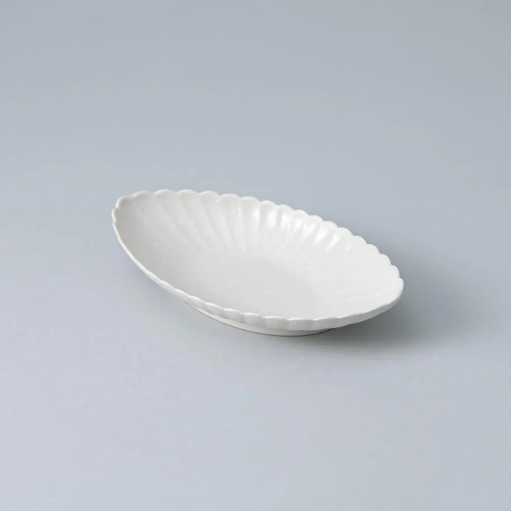 Chrysanthemum Deep Dinner Plate