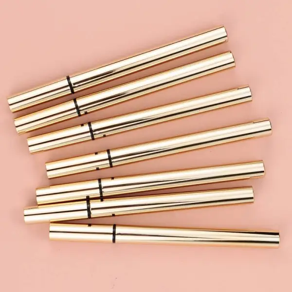 Soft Finish Liquid Eyeliner Pen