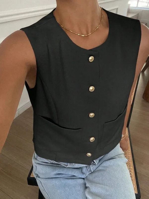 Black Pocket Round Neck Vest
