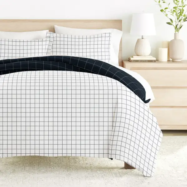 Rustic Windowpane Pattern Reversible Duvet Cover Set