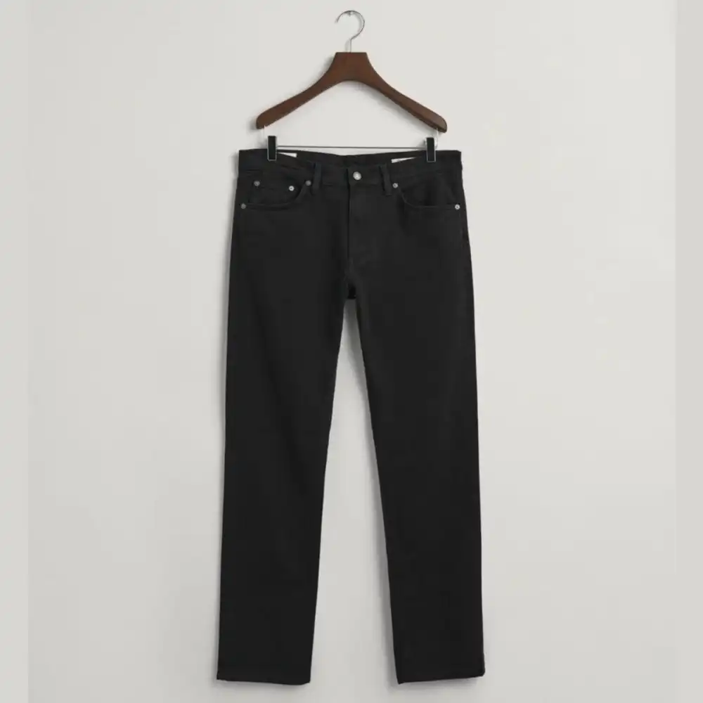 Everyday Slim-Fit Comfort-Stretch Denim Jeans