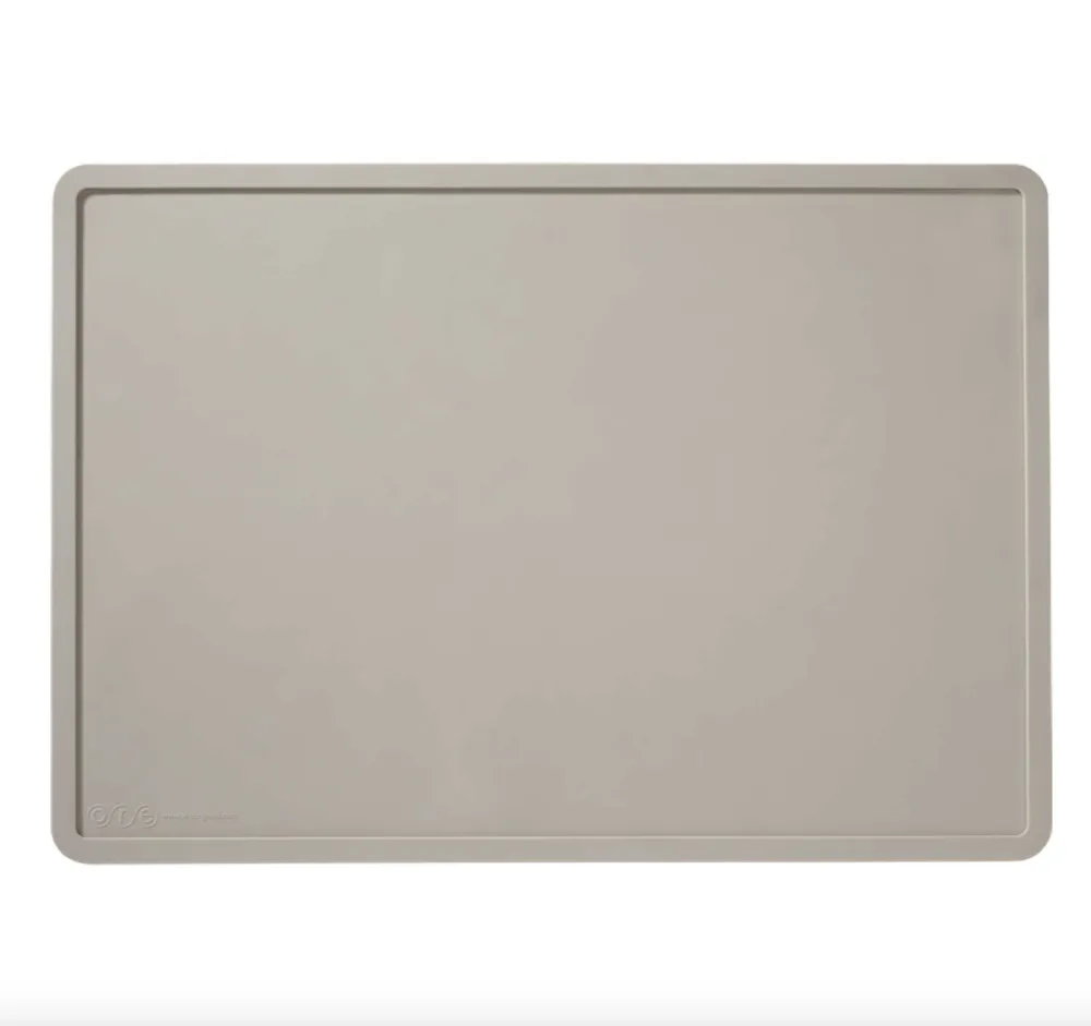 Raised Classic Handy Pet Feeding Mat