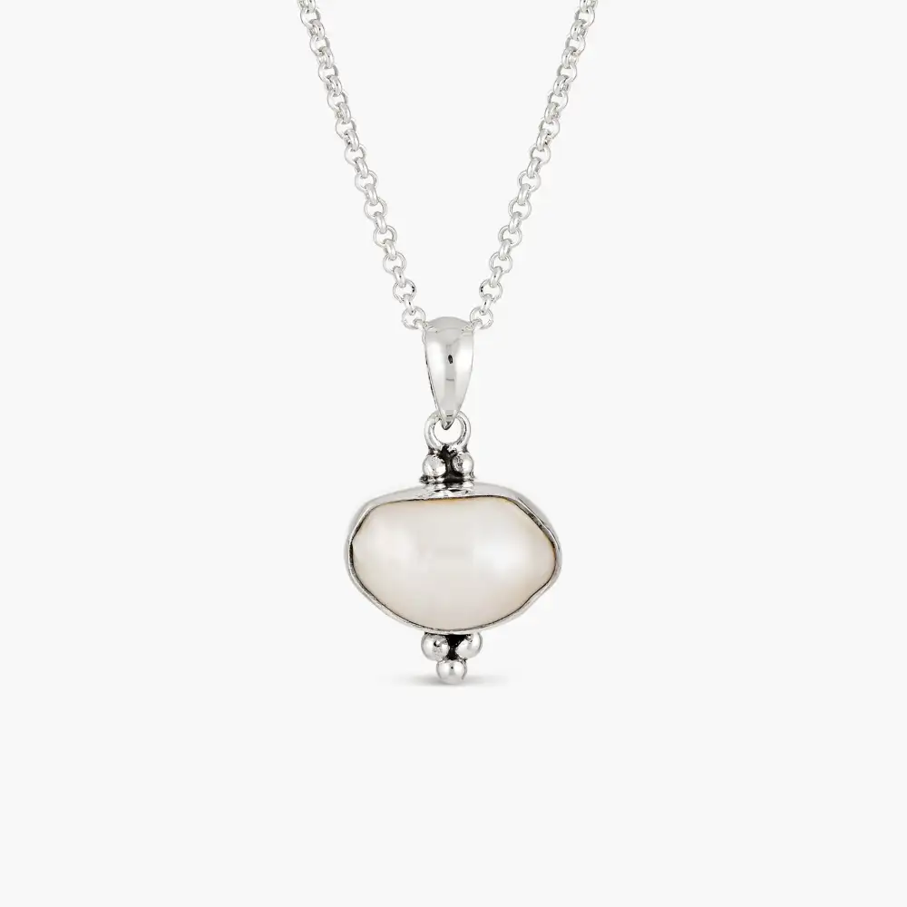 Pearl Purity Necklace