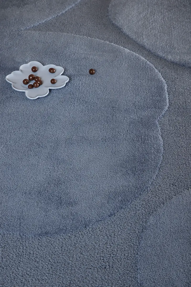 Wool Tufted Shag Balanced Area Rug