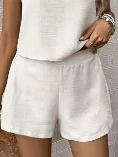 Round-Neck Lace Shorts Matching Set