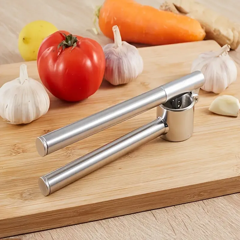1pc Heavy-Duty Manual Garlic Press Ginger Squeezer