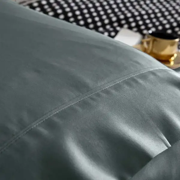 Sateen Soft Quilt Cover Set