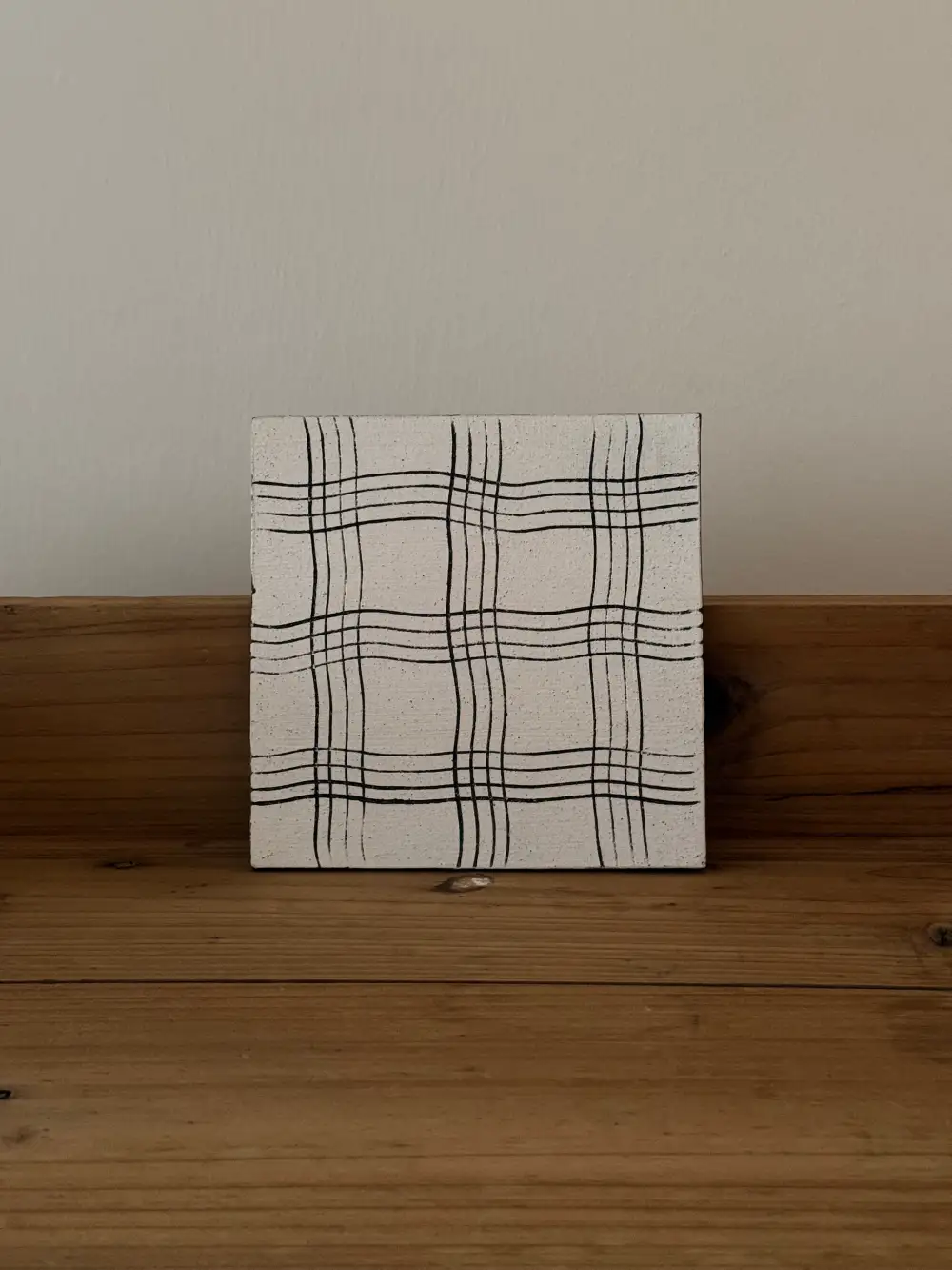 Textured Checks Flat Plate