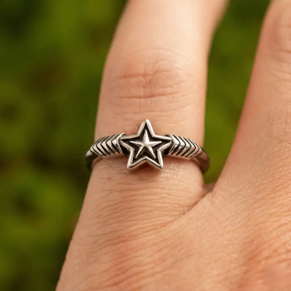 Men's Star Ring