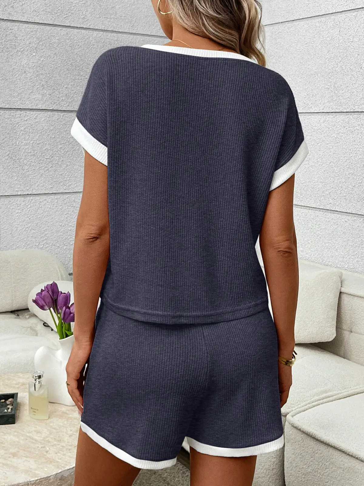Relaxed Refined Pocketed Top and Shorts Matching Set