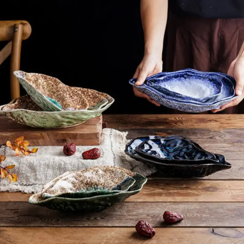 Pearl-glazed Ceramic Dishes