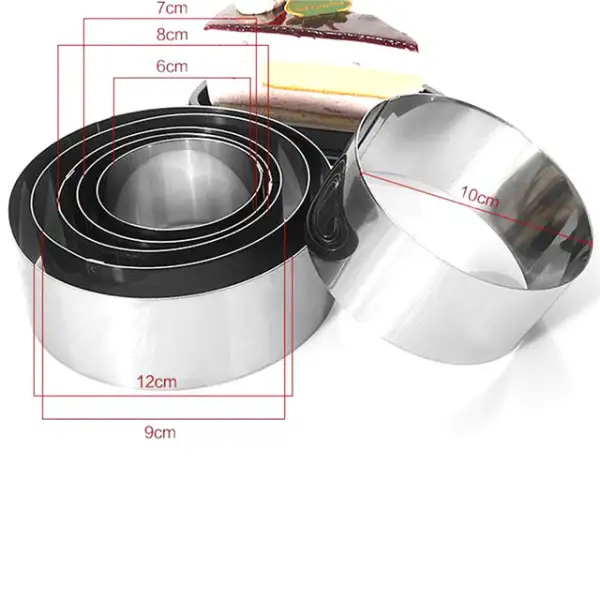 Round Cake Mold Set