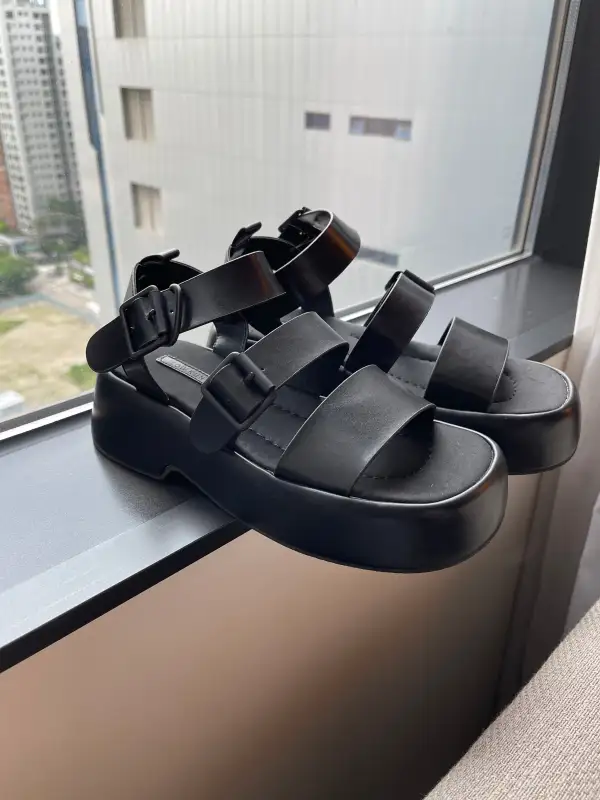 Graceful Faux Leather Heeled Sandals