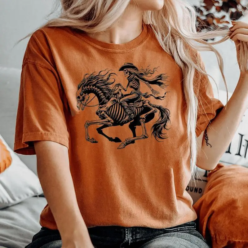 Rustic Skeleton Cowgirl Horse Rider Western Gothic Grunge Women's Oversized Comfort T-shirt