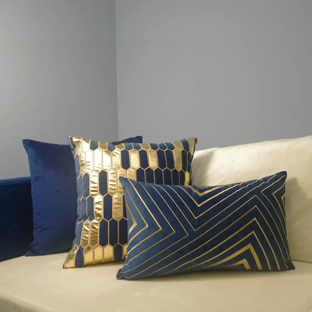 Decorative Throw Blanket