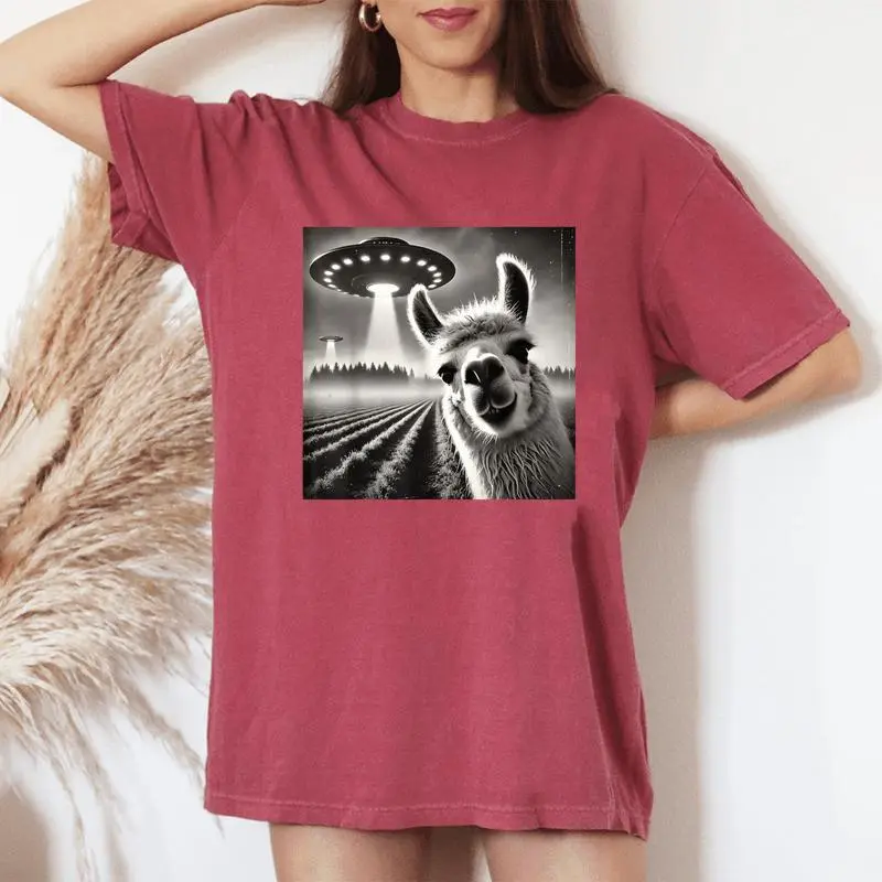 Llama Alpaca Selfie Ufos Women's Oversized Comfort T-Shirt